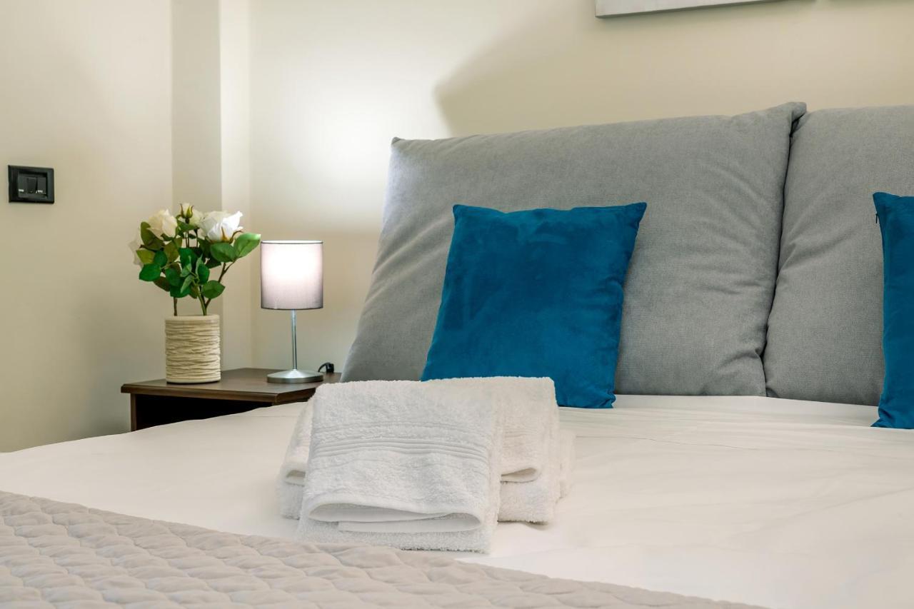 Goodstay Palazzo Marini Suite Lecce Dış mekan fotoğraf